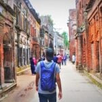 একা ভ্রমণে ১০টি সুবিধা - Kuhudak